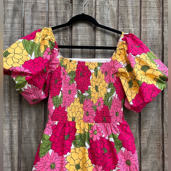 Listicle flower print puffed tiered midi dress - Picture 9 of 16